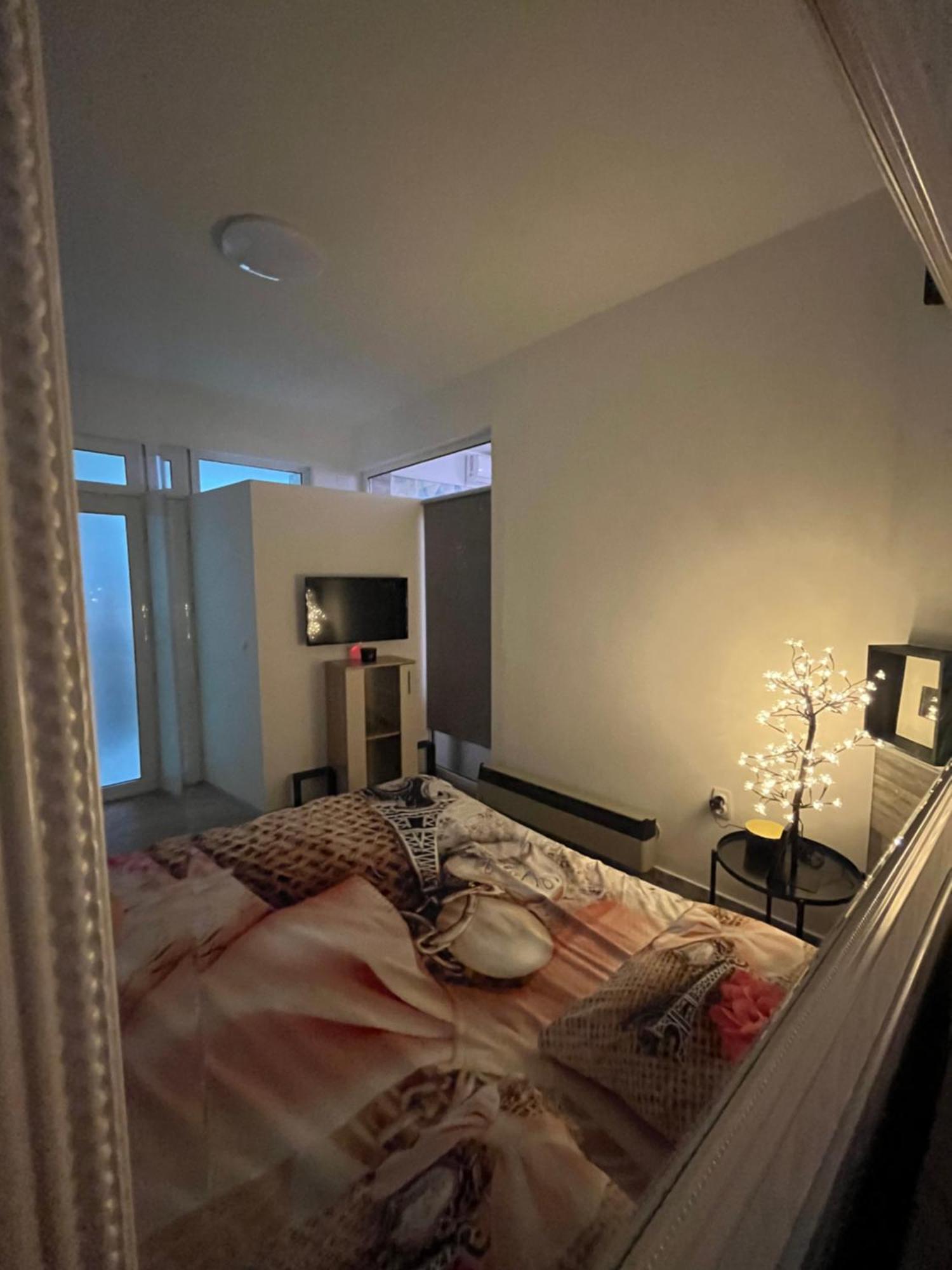 Nilton Apartmans Ni Exterior foto