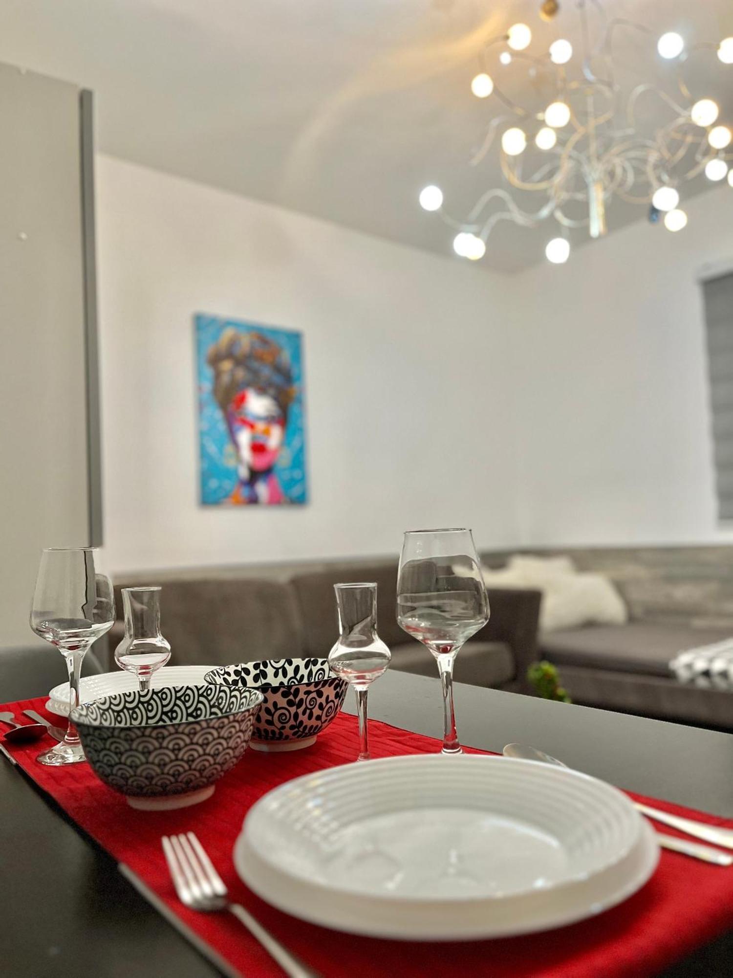 Nilton Apartmans Ni Exterior foto